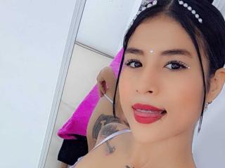 DaphneLou - Live porn &amp; sex cam - 22813197