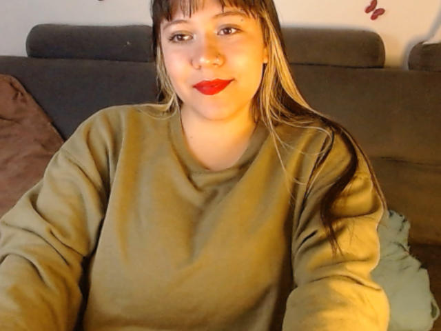 KrisGarner - Camera khiêu dâm &amp; quyến rũ trực tiếp - 22817465