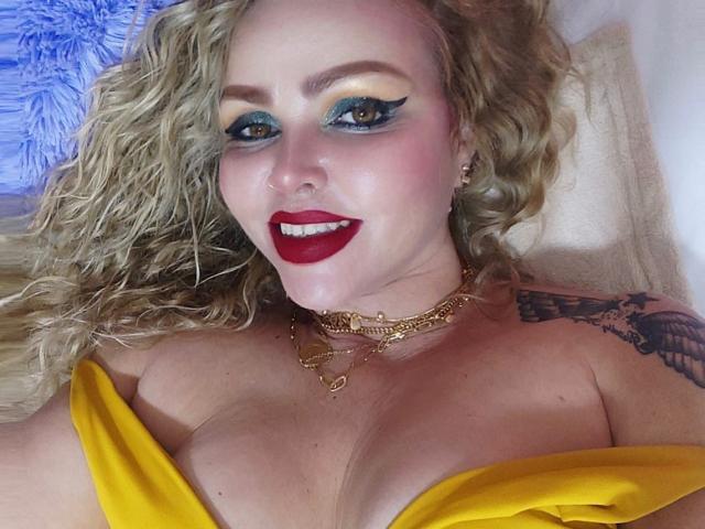 AnnaRichie - Live porn &amp; sex cam - 22819245
