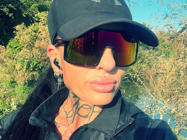 SynthiaRich-hot - Camera khiêu dâm &amp; quyến rũ trực tiếp - 22820005