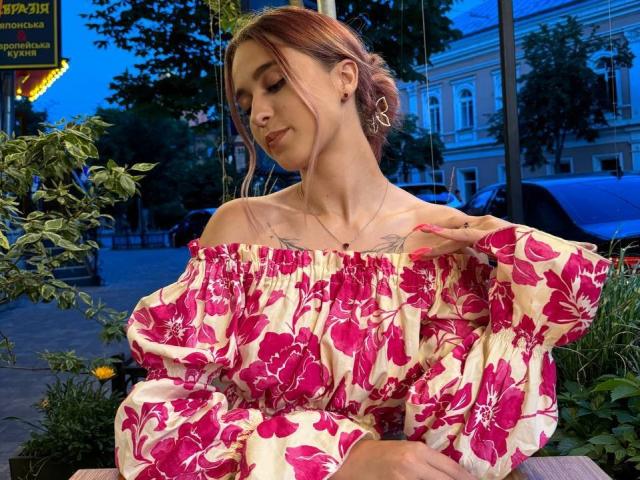 Izida - Camera khiêu dâm &amp; quyến rũ trực tiếp - 22822017