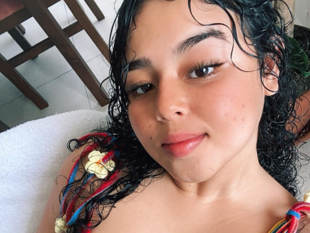 AprilBrunet - Live porn &amp; sex cam - 22827277