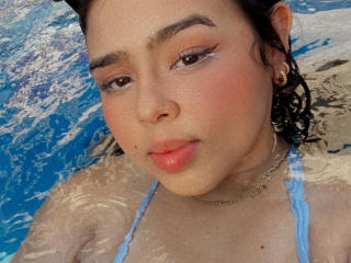 AprilBrunet - Sexe cam en vivo - 22827605