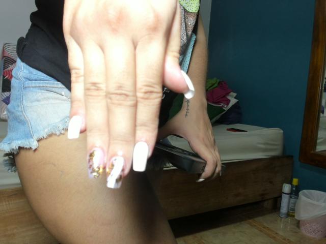 SharonKlart - Élő pornó és szexkamera - 22828945