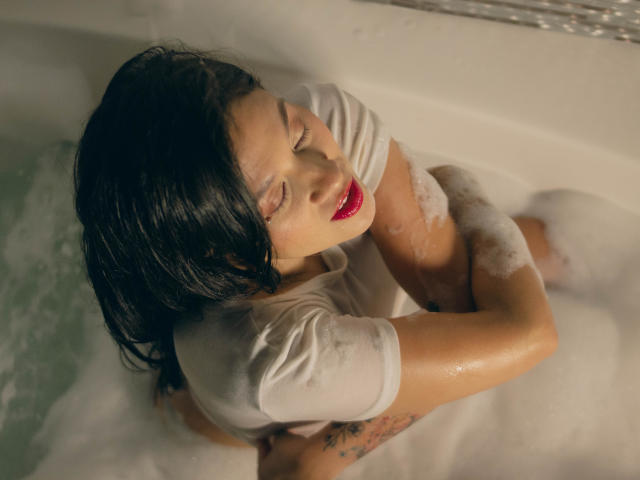 LindaJimenex - сексуальная веб-камера в реальном времени - 22829745