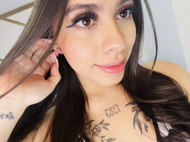 ChanelDeRosee - Live porn &amp; sex cam - 22829793