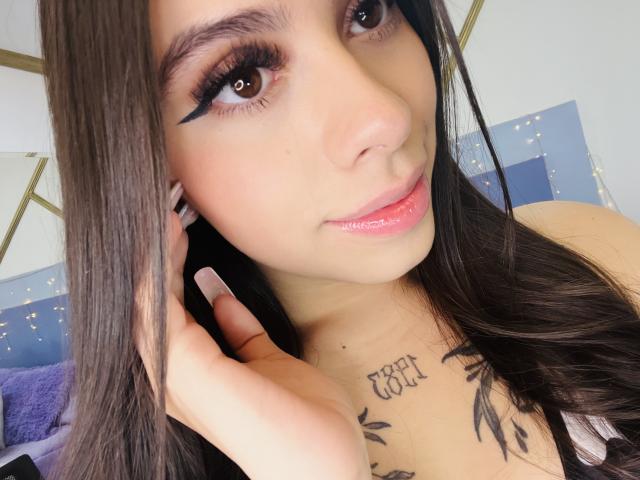 ChanelDeRosee - Live sex cam - 22829805