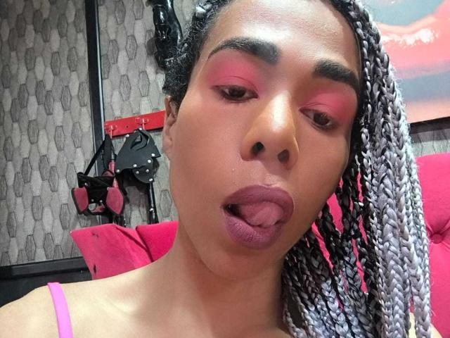 KeiraDivina - Live porn &amp; sex cam - 22830449