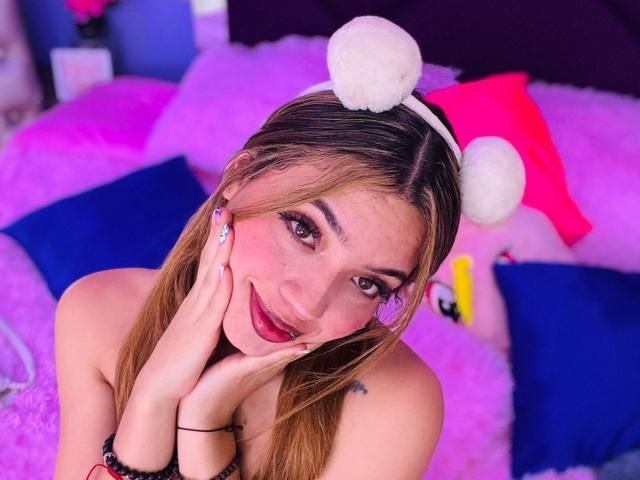 IvyCoxGlad - Live porn &amp; sex cam - 22831129