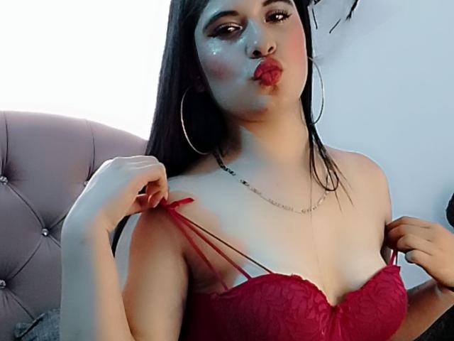 CandyBelleX - Live porn &amp; sex cam - 22833165