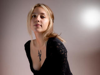 LoreleiBlack - Live porn &amp; sex cam - 22834125