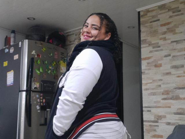 MelannieCarter - Live sex cam - 22834873