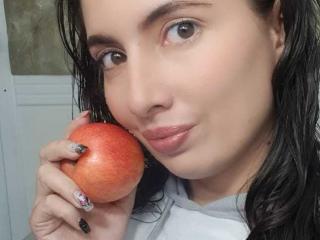 LauraPagani - Live porn &amp; sex cam - 22837949