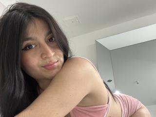 LuisaBlair - Live porn &amp; sex cam - 22840365