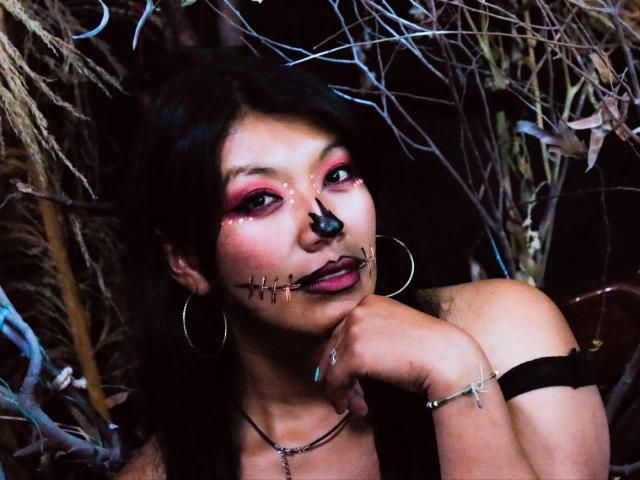 EmaCorine - Live porn &amp; sex cam - 22842609