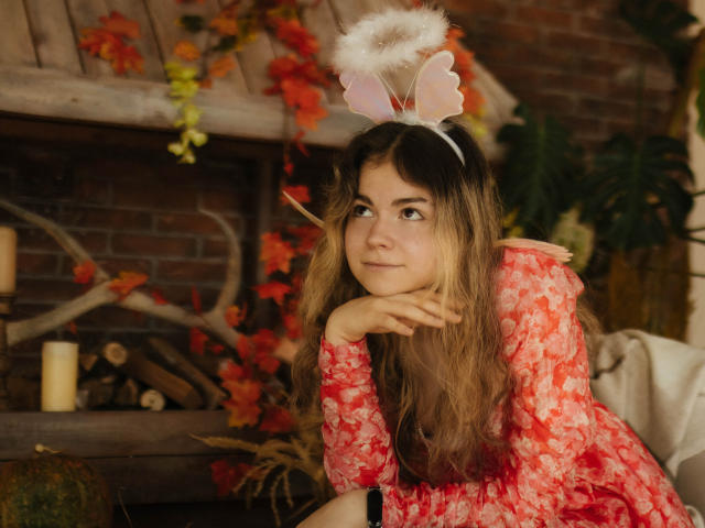 TinaRedly - Porno na żywo i seks kamera - 22843253