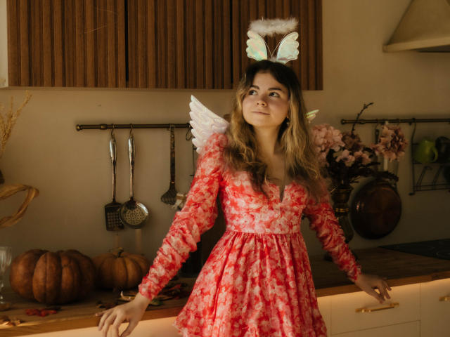 TinaRedly - Live porn &amp; sex cam - 22843301