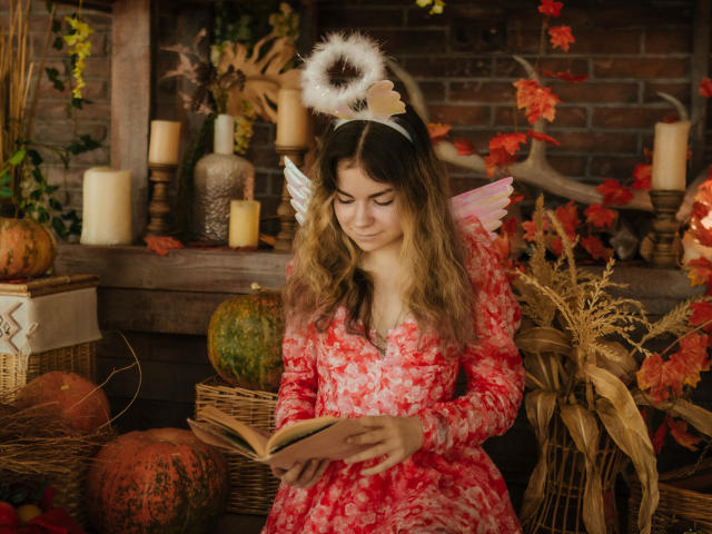 TinaRedly - Live sex cam - 22843381