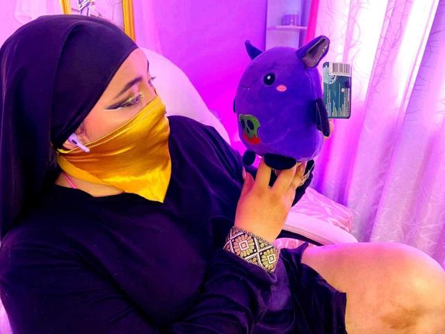 AishaGhulam - Live porn &amp; sex cam - 22844945