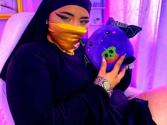 AishaGhulam - Élő pornó és szexkamera - 22844949