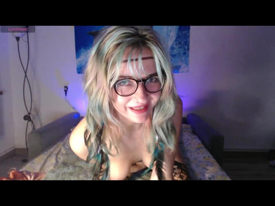 TatianaRomanova - Live porn &amp; sex cam - 22845345