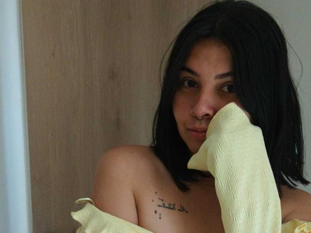 HollyRosse - Live porn &amp; sex cam - 22848165