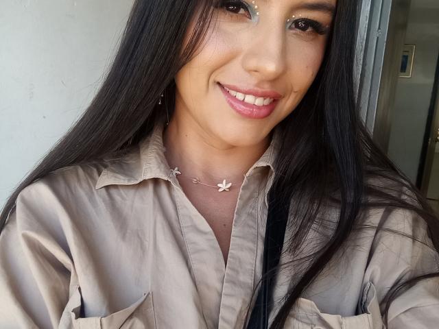 MadissonFontaine - פורנו בשידור חי ומצלמת סקס - 22851437