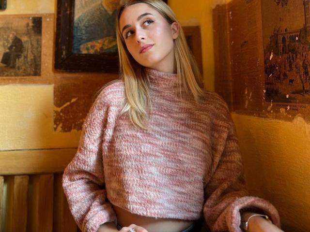 Izida - Live porn &amp; sex cam - 22852225