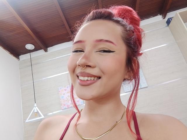 ConnieBrooks - Élő pornó és szexkamera - 22853537