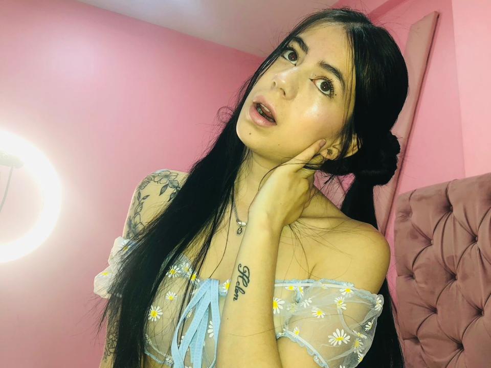 DulceeDoll - Live porn &amp; sex cam - 22859325