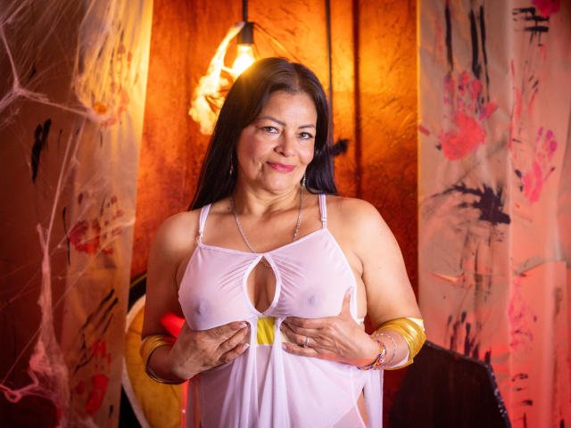 AnaMaturee - сексуальная веб-камера в реальном времени - 22859481