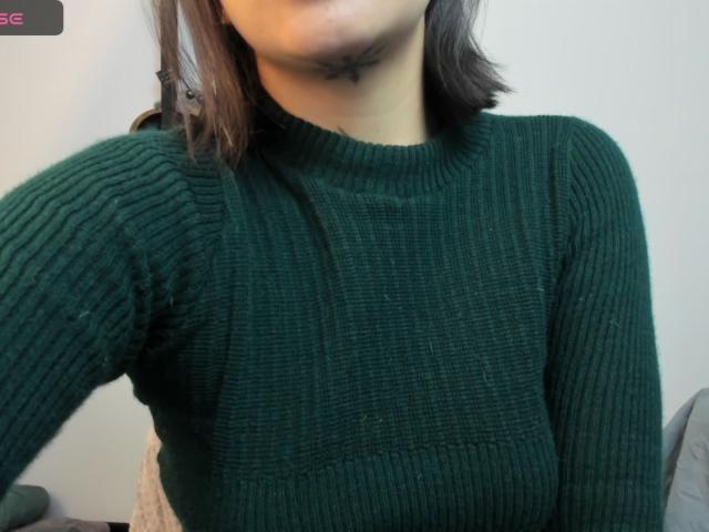 KayleeM - Porno na żywo i seks kamera - 22862281