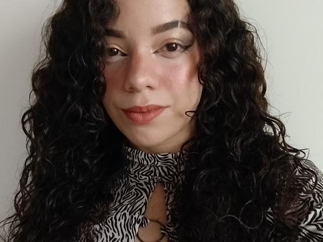 EmmaCowperr - Live sex cam - 22863437