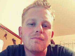 FreshdsForU - сексуальная веб-камера в реальном времени - 22867773