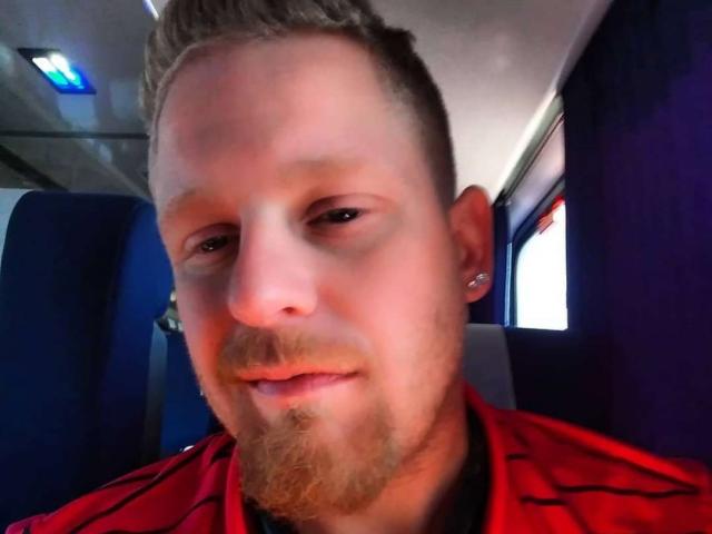 FreshdsForU - сексуальная веб-камера в реальном времени - 22867777