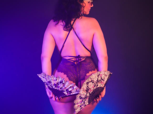 EllieNovoa - Live porn &amp; sex cam - 22872705