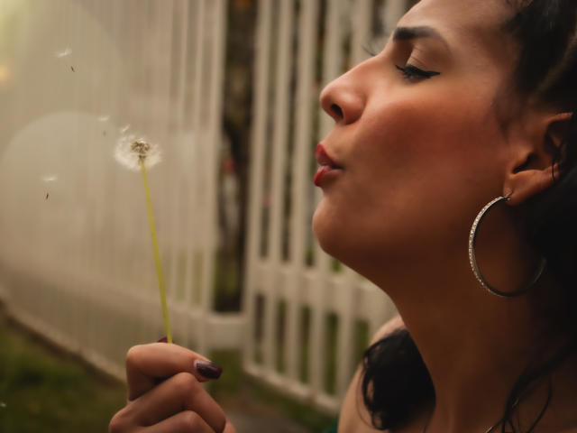 EllieNovoa - сексуальная веб-камера в реальном времени - 22872985