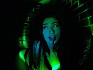 IrinaCara - Live porn &amp; sex cam - 22875157