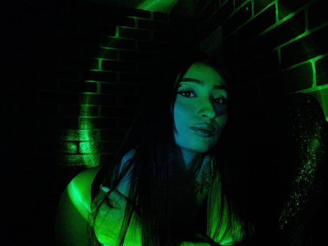 IrinaCara - Live porn &amp; sex cam - 22875169