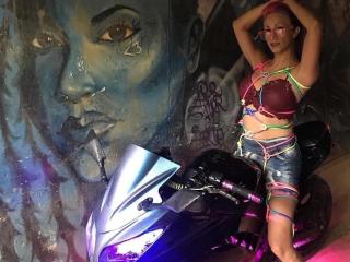 ArianaUnicorn - Live porn &amp; sex cam - 22876441