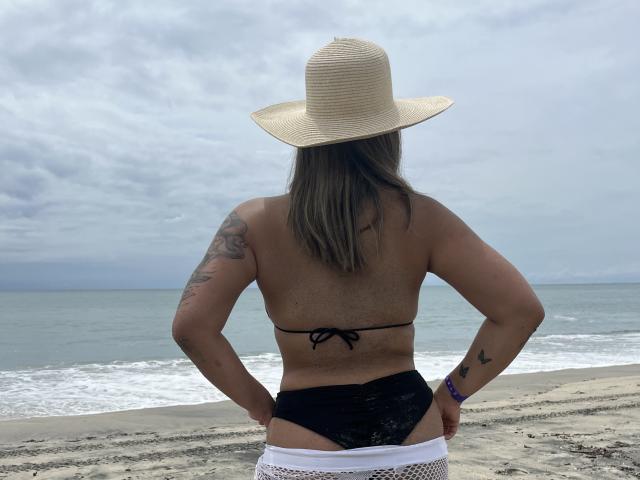 MaeCollins - Live porn &amp; sex cam - 22881705