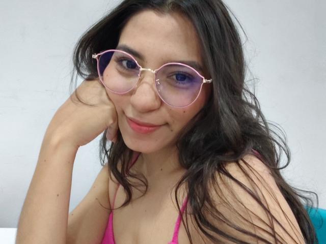 EmilyWildy - Live porn &amp; sex cam - 22883077