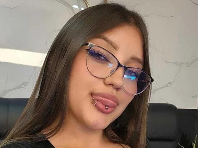 MaylinSanchez - Live porn &amp; sex cam - 22884381