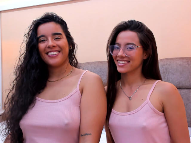 DilanAndMia - Live porn &amp; sex cam - 22885153