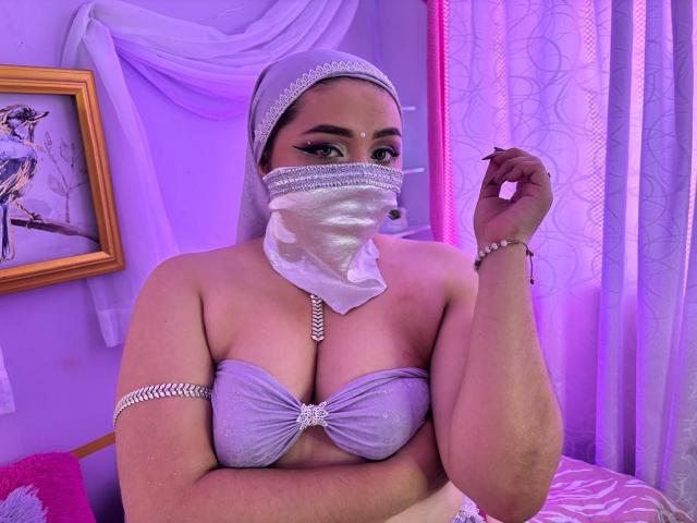 AishaGhulam - Live sex cam - 22891081