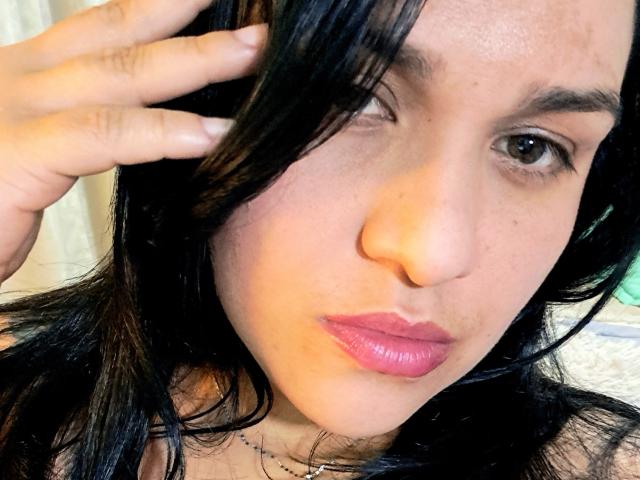 VivianaThomson - Porno na żywo i seks kamera - 22892553