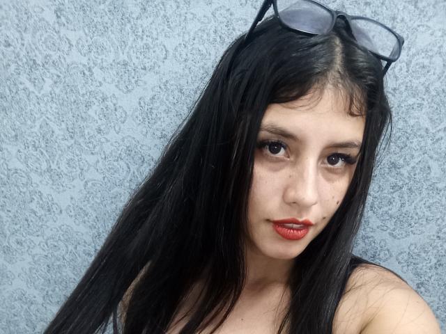 MadissonFontaine - Live porn &amp; sex cam - 22892629