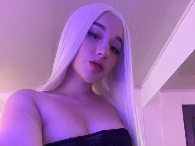 CristySanz - Live porn &amp; sex cam - 22894649