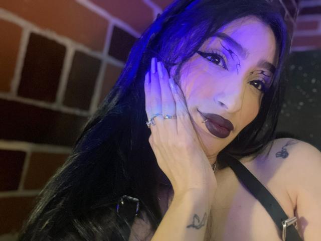 IrinaCara - ライブポルノ&amp;セックスカム - 22895405