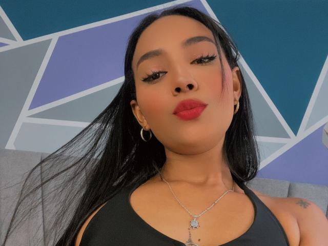 MissCharlotts - Live porn &amp; sex cam - 22900833